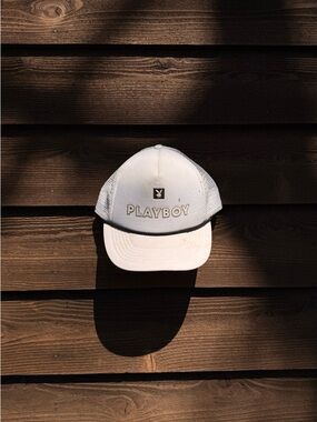 PLAYBOY White Mesh Rope-Detail Cap